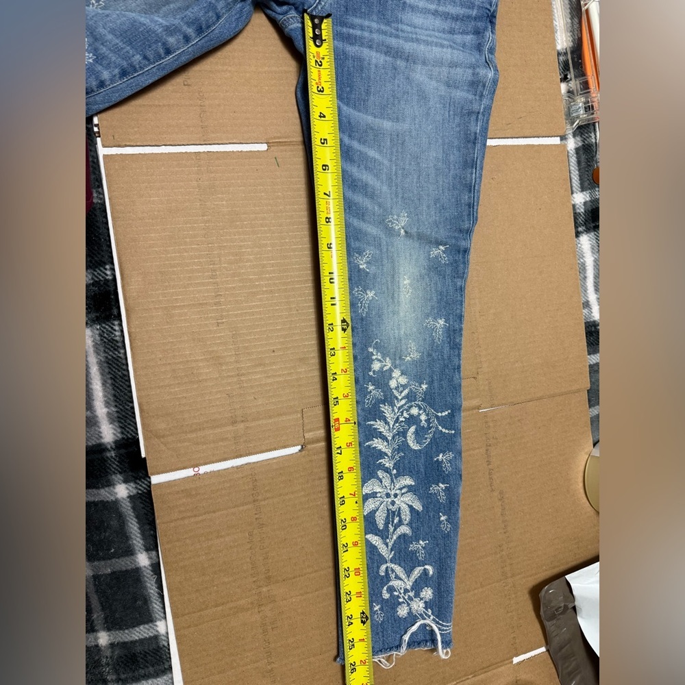 Lucky Brand Blue Lolita Skinny Floral Embroidered Denim 00/24 Ankle Jeans - Picture 7 of 11